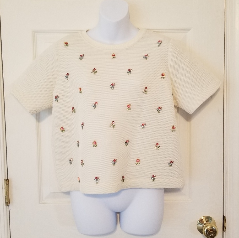 Cute top